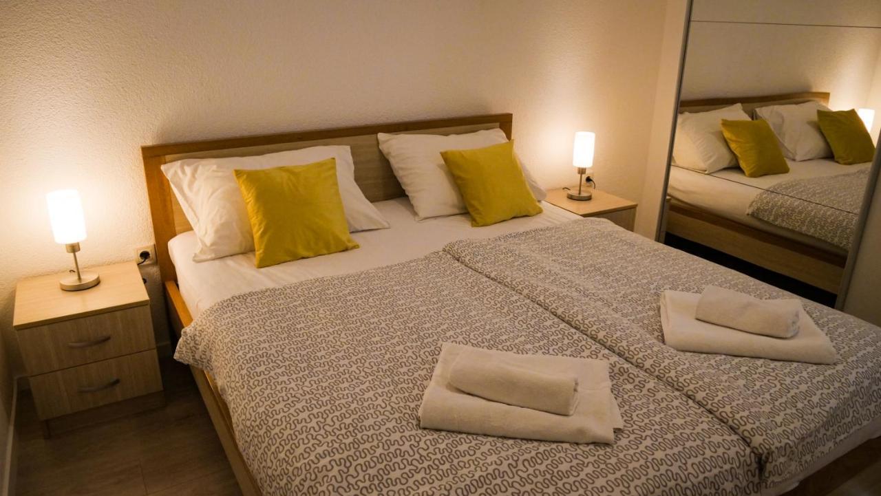 Peaceful & Sunny Apartments Trogir Exterior foto