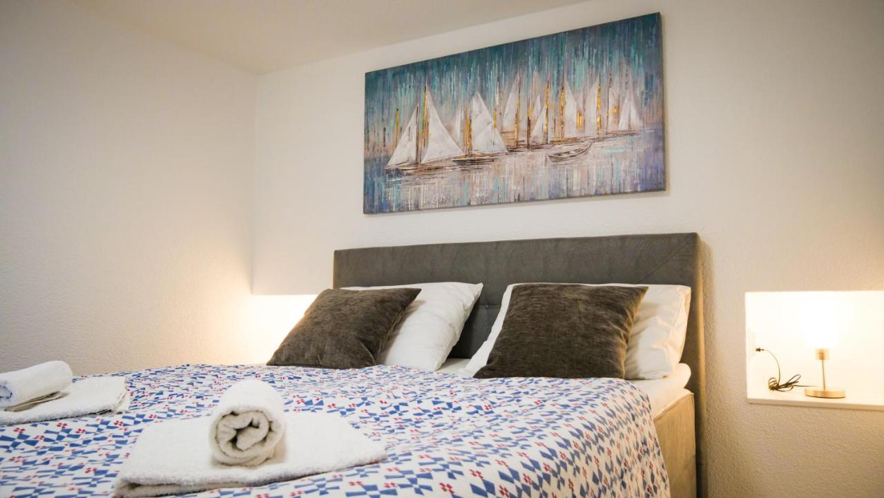 Peaceful & Sunny Apartments Trogir Exterior foto